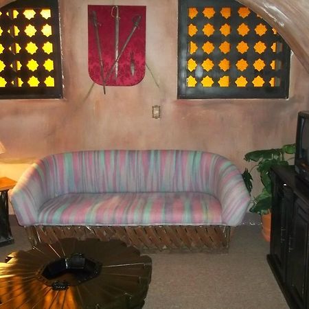 Hotel Royal Spa Zimapan Bagian luar foto